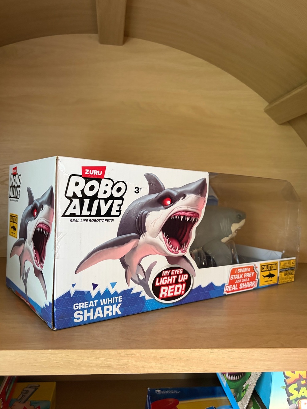 ✨$12✨NEW Zuru Robo Alive Great White Shark 🦈 - Picture 2 of 8